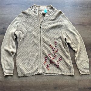 Woolrich Beige Embroidered Women's Sweater ! Medium